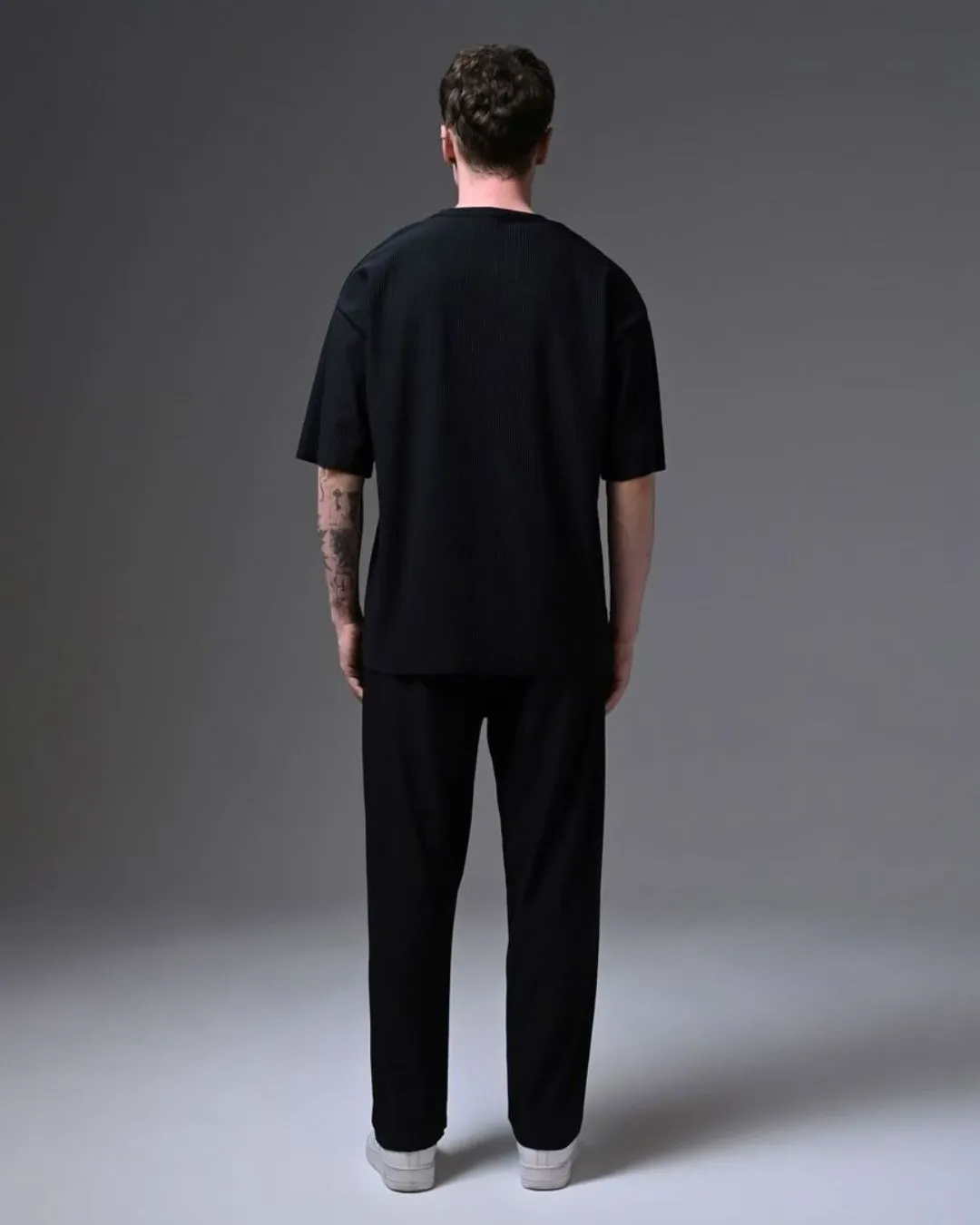 amiri core tee with white stripe pant cordset ( black and black)(*)
