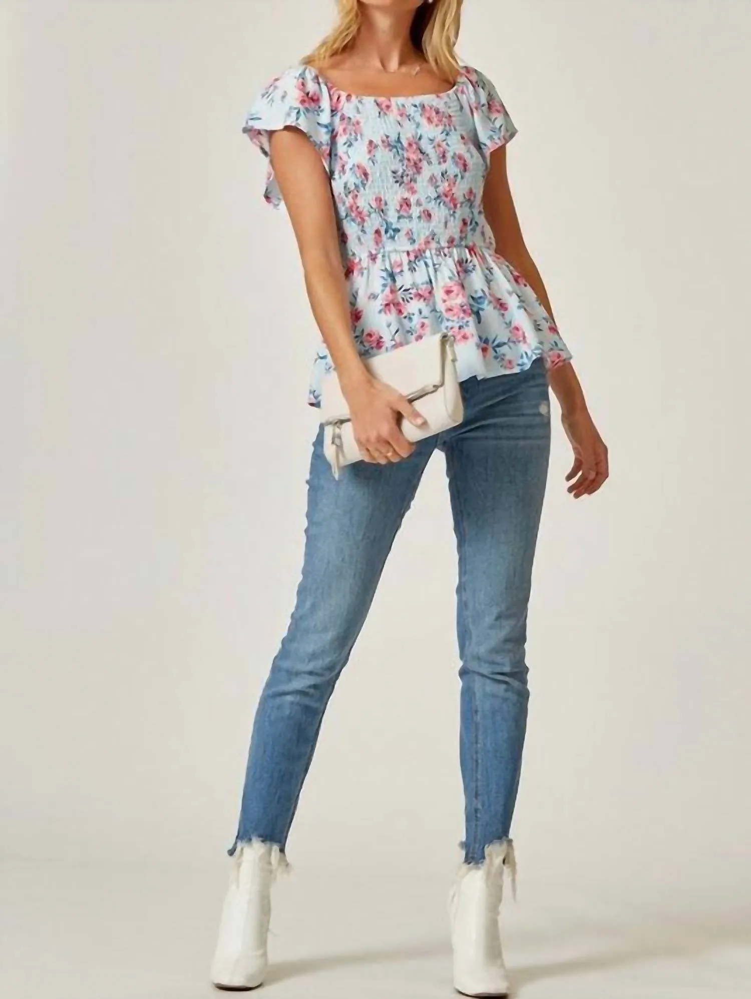 Andree By Unit - Ditsy Floral Smocked Top