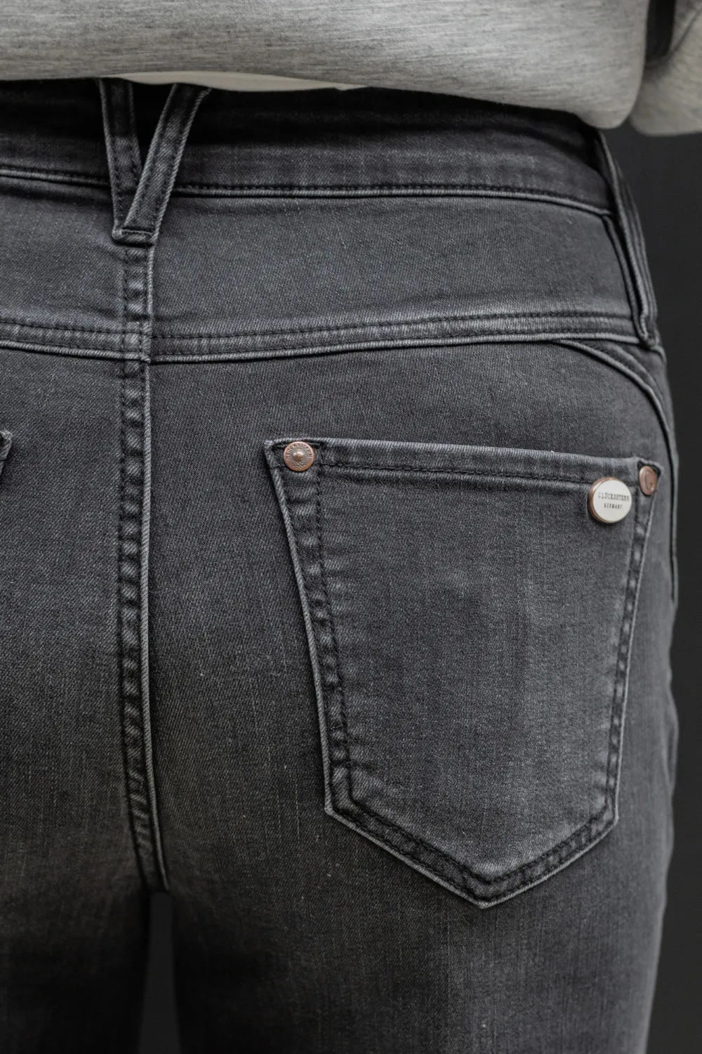 Jeans - FLARED - Clara Chromgrau
