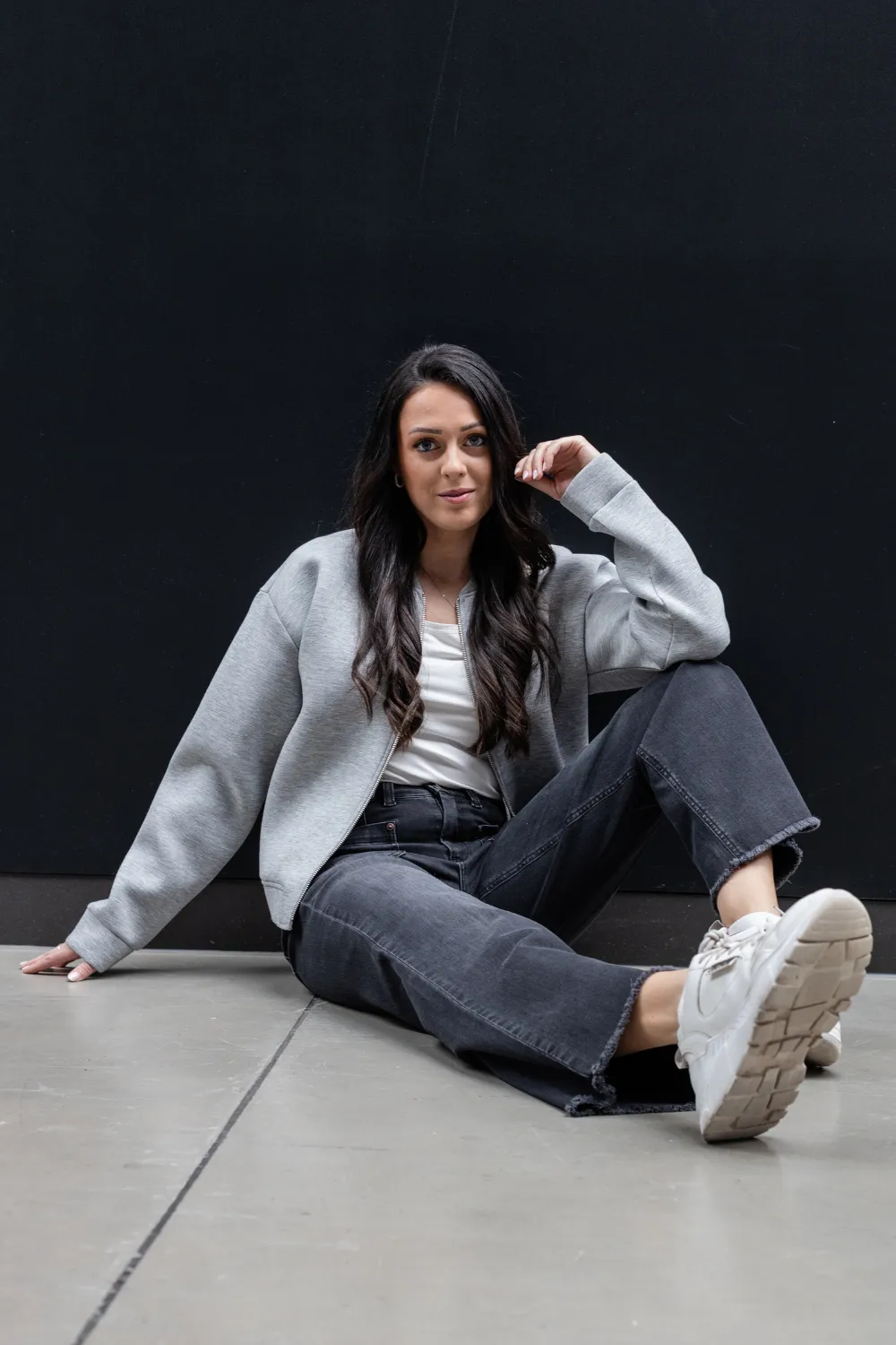 Jeans - FLARED - Clara Chromgrau