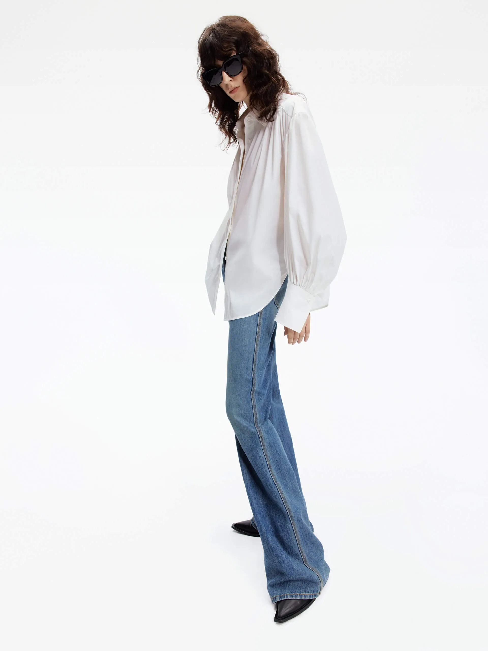 Low Rise Flared Jeans